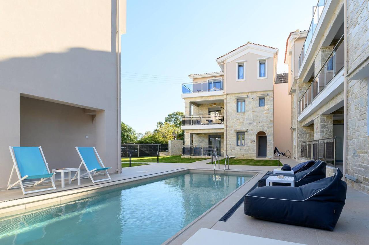 Momento Luxury Apartments Walking Distance From The Beach นิเกียนา ภายนอก รูปภาพ