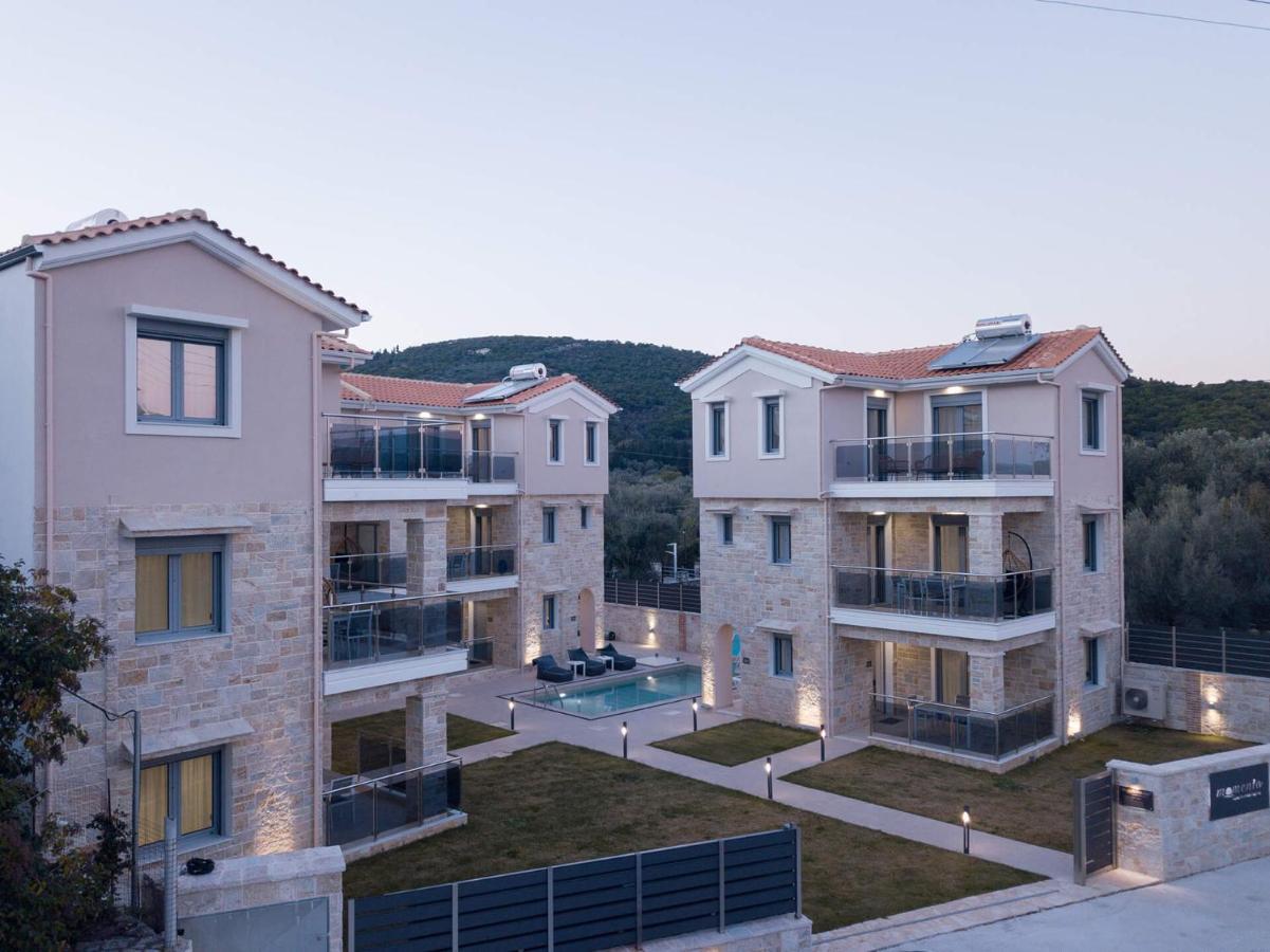 Momento Luxury Apartments Walking Distance From The Beach นิเกียนา ภายนอก รูปภาพ