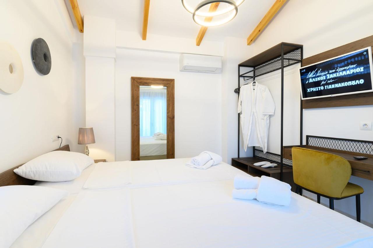 Momento Luxury Apartments Walking Distance From The Beach นิเกียนา ภายนอก รูปภาพ