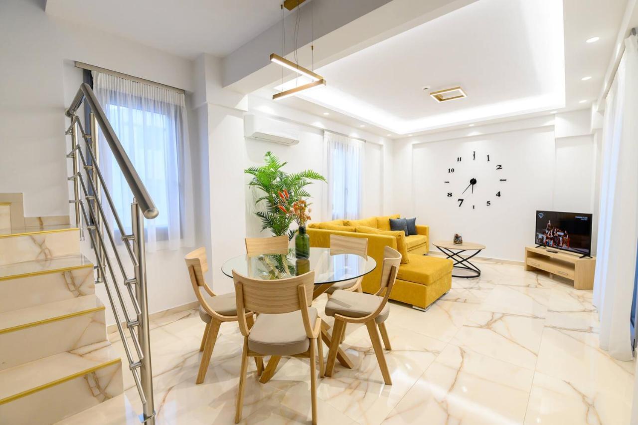 Momento Luxury Apartments Walking Distance From The Beach นิเกียนา ภายนอก รูปภาพ