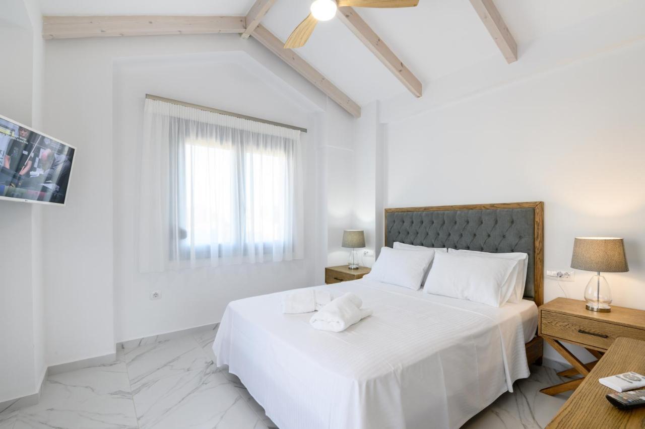 Momento Luxury Apartments Walking Distance From The Beach นิเกียนา ภายนอก รูปภาพ