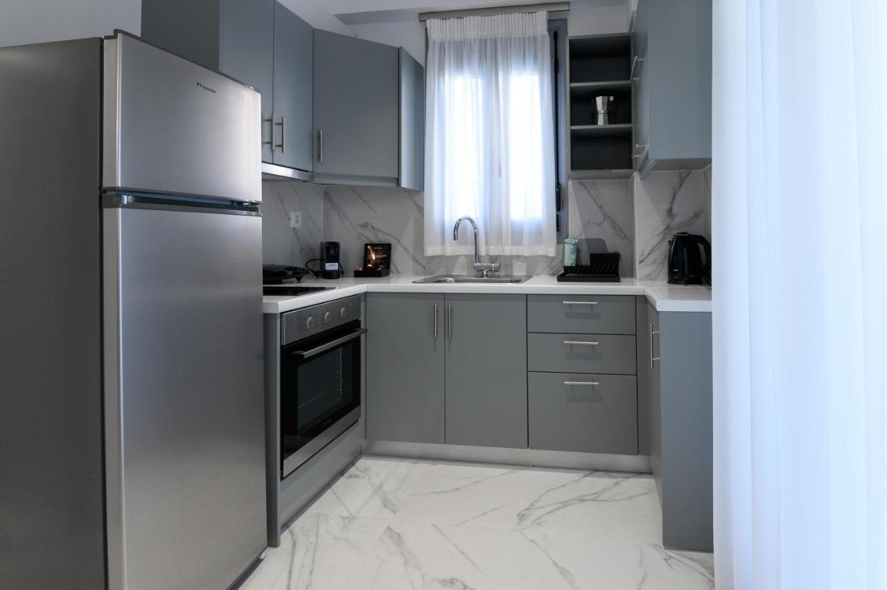 Momento Luxury Apartments Walking Distance From The Beach นิเกียนา ภายนอก รูปภาพ